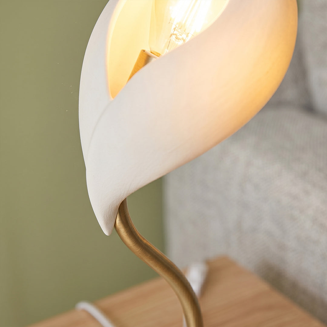 Calla Sculptural Desk Lamp